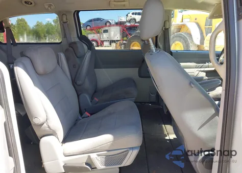 2008 Dodge Grand Caravan Se z USA, uszkodzony, nr VIN 2D8HN44H38R749745